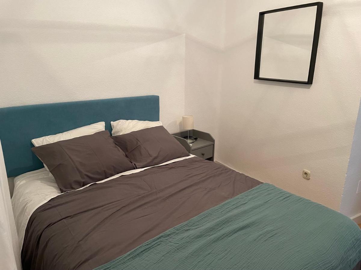 Holidays2Malaga 2 Bedroom Armengual De La Mota Close Shopping Center מראה חיצוני תמונה