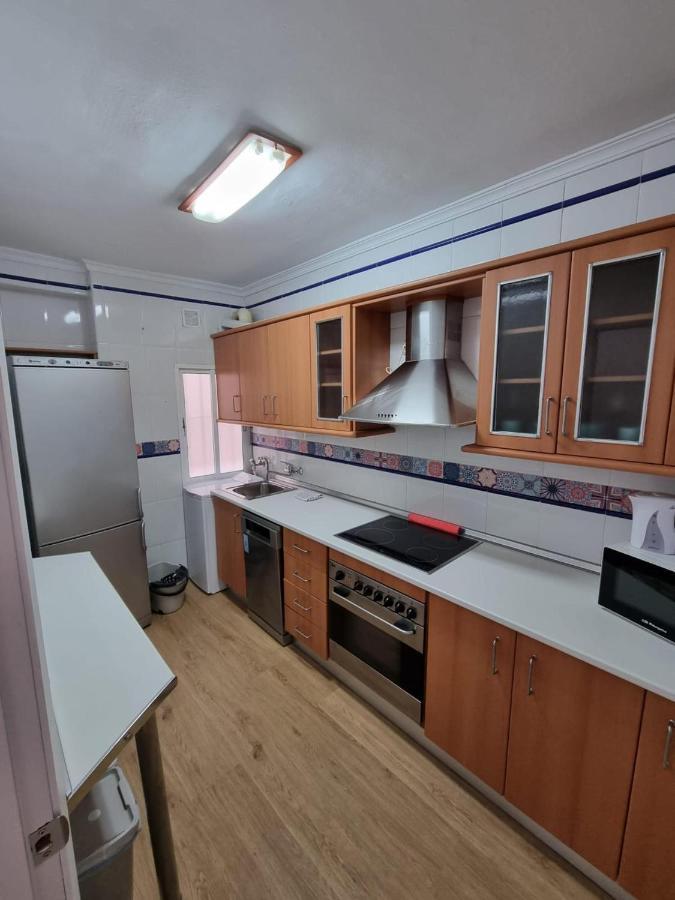 Holidays2Malaga 2 Bedroom Armengual De La Mota Close Shopping Center מראה חיצוני תמונה